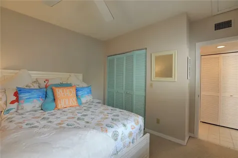 6175 S Mirror Lake Drive Sebastian FL 32958