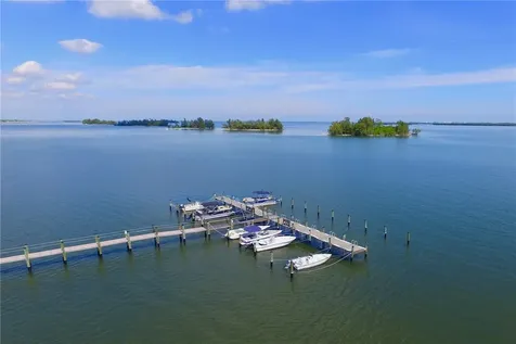 6175 S Mirror Lake Drive Sebastian FL 32958