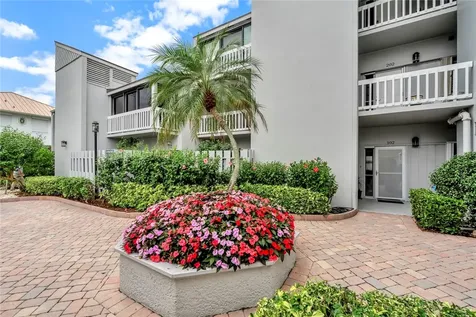 1776 Mooringline Drive Vero Beach FL 32963