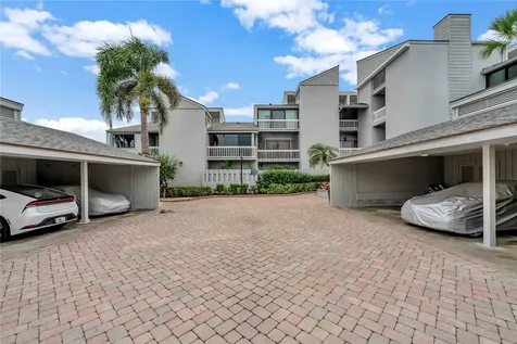 1776 Mooringline Drive Vero Beach FL 32963