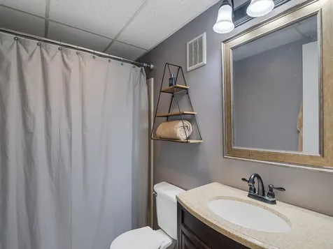 2333 Indian River Boulevard Vero Beach FL 32960