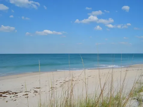 2333 Indian River Boulevard Vero Beach FL 32960