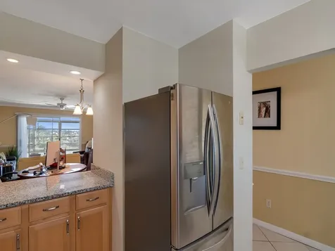 2333 Indian River Boulevard Vero Beach FL 32960