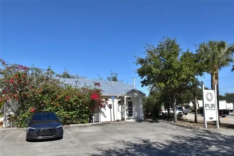 1406 16th Avenue Vero Beach FL 32960