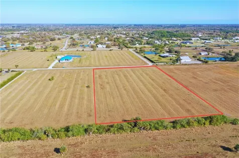7205 6th Street SW Vero Beach FL 32968