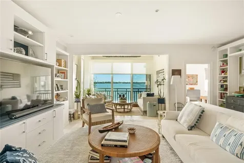 1910 Tarpon Lane Vero Beach FL 32960