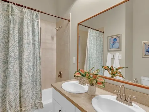 2225 Seaside Street Vero Beach FL 32963