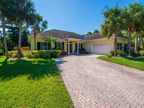 2225 Seaside Street Vero Beach FL 32963