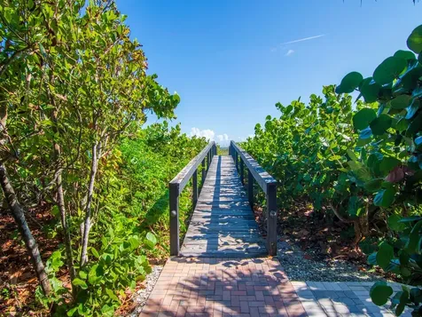 2225 Seaside Street Vero Beach FL 32963