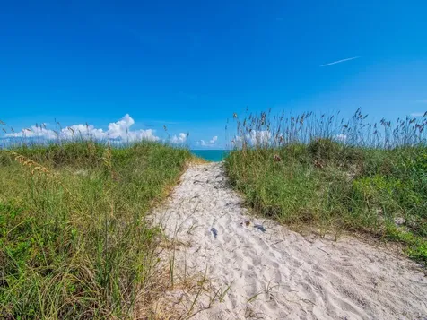 2225 Seaside Street Vero Beach FL 32963