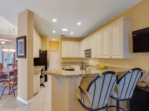 645 Kenwood Drive SW Vero Beach FL 32968