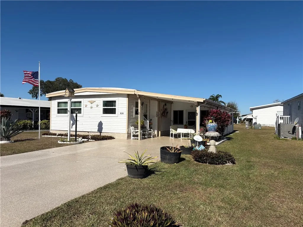 926 Barefoot Boulevard Barefoot Bay FL 32976