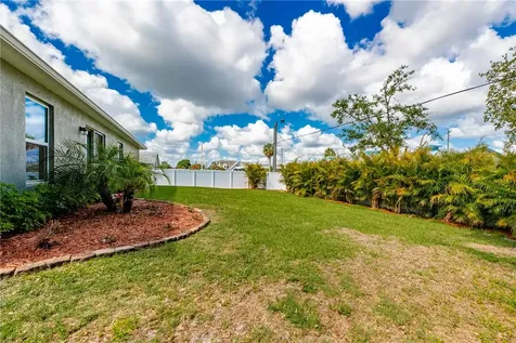 938 Clearmont Street Sebastian FL 32958