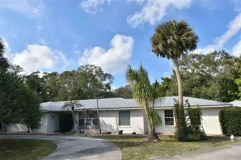 1606 Highland Avenue Vero Beach FL 32960