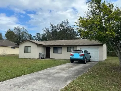 2216 18th Avenue SW Vero Beach FL 32962