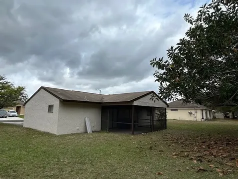 2216 18th Avenue SW Vero Beach FL 32962
