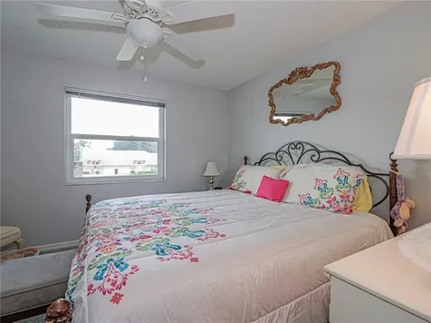 870 Lake Orchid Circle Vero Beach FL 32962