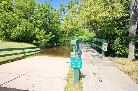 870 Lake Orchid Circle Vero Beach FL 32962