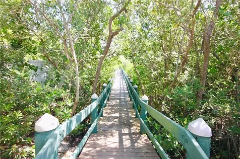 870 Lake Orchid Circle Vero Beach FL 32962