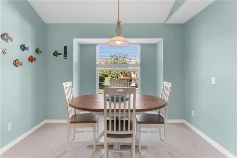 531 6th Street Vero Beach FL 32962