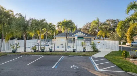 531 6th Street Vero Beach FL 32962