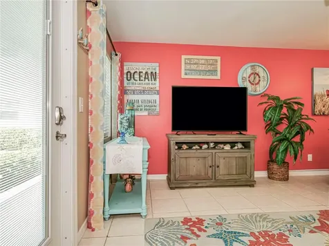 33 Pine Arbor Lane Vero Beach FL 32962