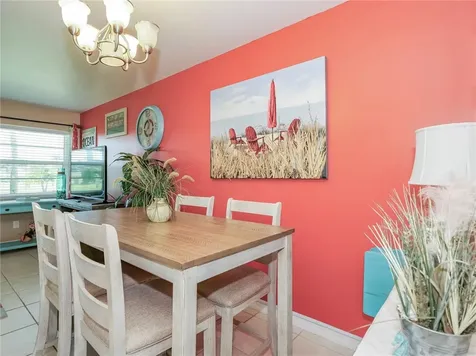 33 Pine Arbor Lane Vero Beach FL 32962