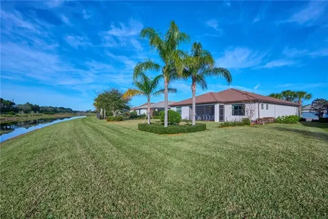 5063 Pendelton Square Vero Beach FL 32967