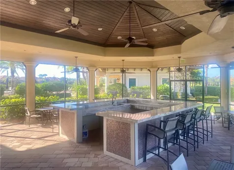 5063 Pendelton Square Vero Beach FL 32967