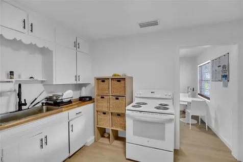 1406 16th Street Vero Beach FL 32960