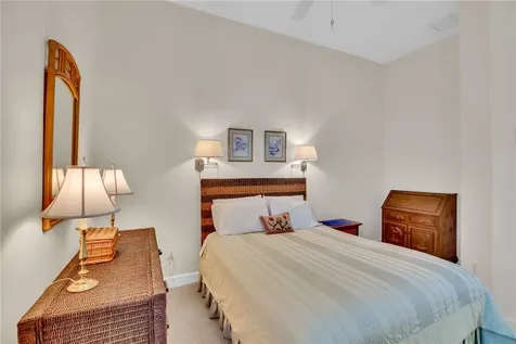 1433 W Island Club Square Vero Beach FL 32963