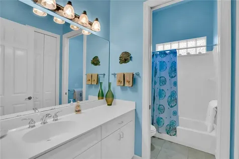 1433 W Island Club Square Vero Beach FL 32963