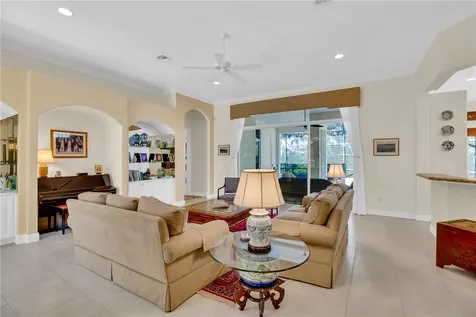 1433 W Island Club Square Vero Beach FL 32963