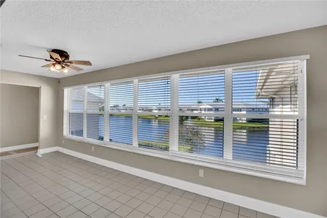 605 W Lake Jasmine Circle Vero Beach FL 32962
