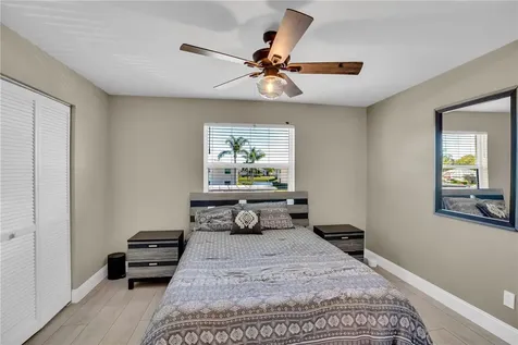 605 W Lake Jasmine Circle Vero Beach FL 32962