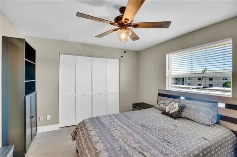 605 W Lake Jasmine Circle Vero Beach FL 32962