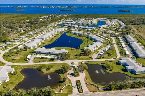 605 W Lake Jasmine Circle Vero Beach FL 32962