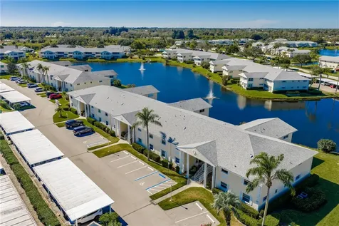 605 W Lake Jasmine Circle Vero Beach FL 32962
