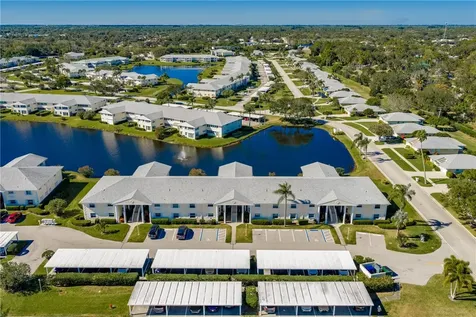 605 W Lake Jasmine Circle Vero Beach FL 32962