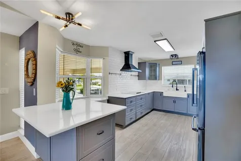 605 W Lake Jasmine Circle Vero Beach FL 32962