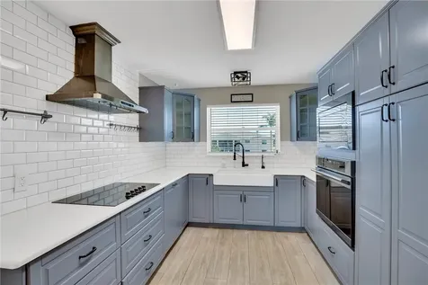 605 W Lake Jasmine Circle Vero Beach FL 32962