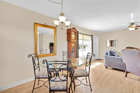 107 Spring Lake Court Vero Beach FL 32962
