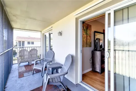 107 Spring Lake Court Vero Beach FL 32962