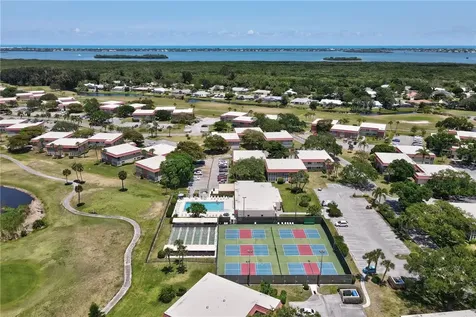 107 Spring Lake Court Vero Beach FL 32962