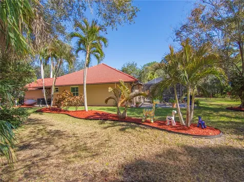 469 SW Sanctuary Place Port St Lucie FL 34986