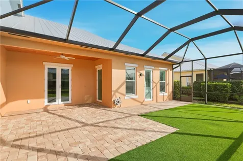 2030 Bridgepointe Circle Vero Beach FL 32967