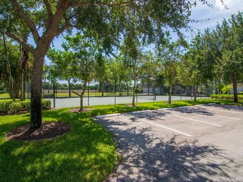 2030 Bridgepointe Circle Vero Beach FL 32967