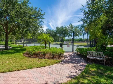 2030 Bridgepointe Circle Vero Beach FL 32967