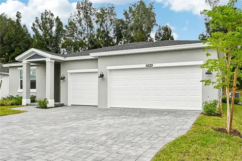 5629 Hampton Park Circle Vero Beach FL 32966