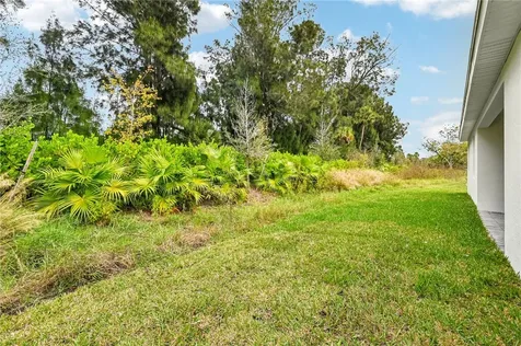 5625 Hampton Park Circle Vero Beach FL 32966